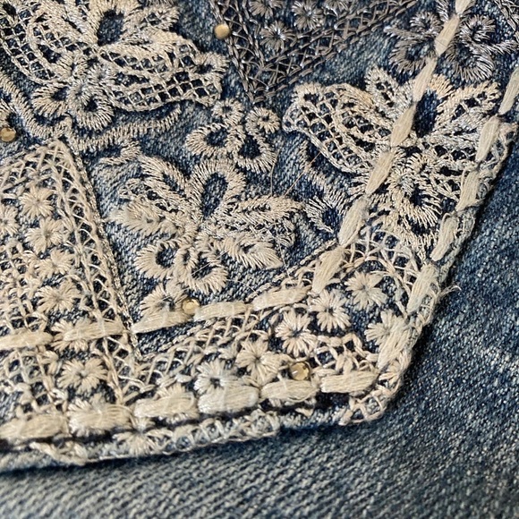 embroidered capris embellished cropped distressed denim jeans | paisley sky - Picture 5 of 8